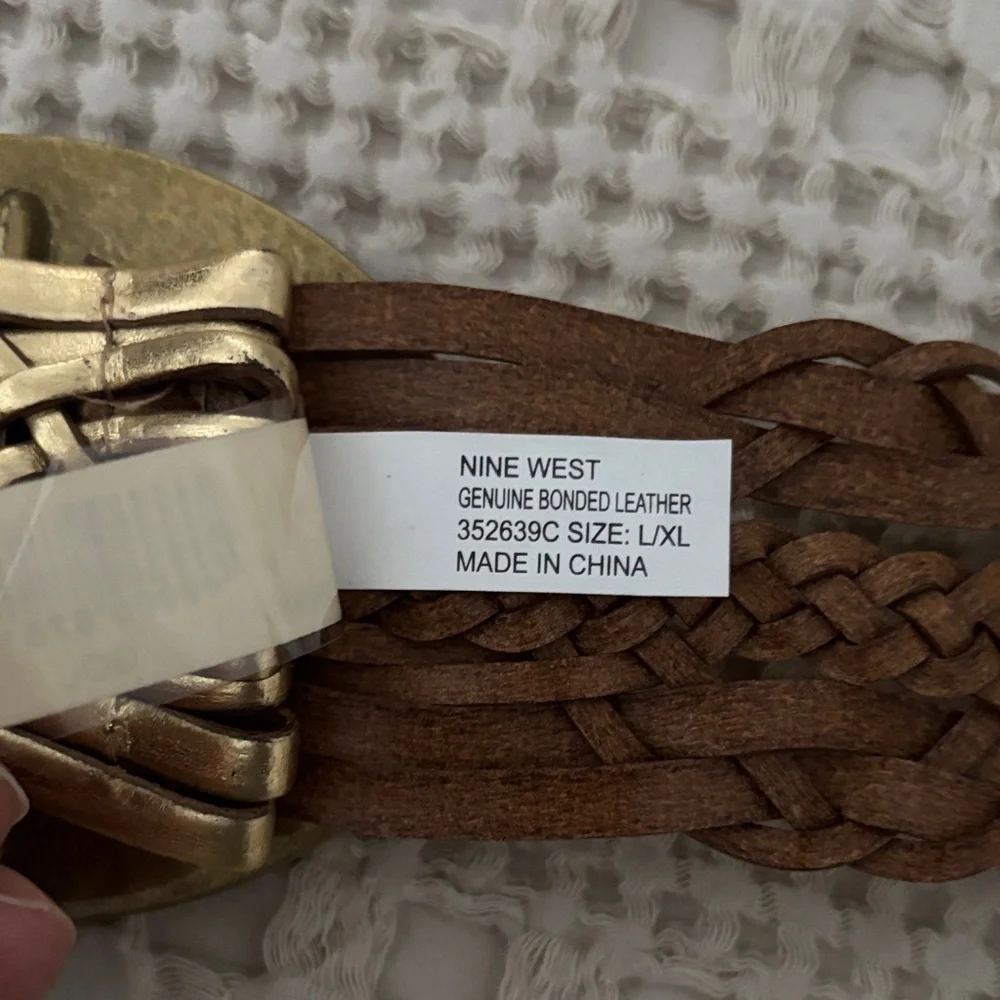 NWT Nine West Gold Tone Metallic Woven Belt with Decorative Buckle Size L/XL - Picture 15 of 16